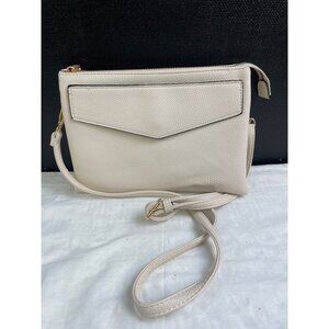 Women's Beige Crossbody Purse/Handbag Gold Hardware SKU 3266